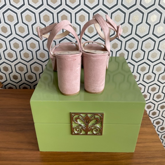 Blush platform suede sandals size 6.5 - Picture 4 of 7